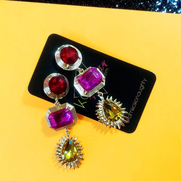 Summer Goddess 80s 90s Style Statement Rhinestone Earrings - Picture 3 of 3